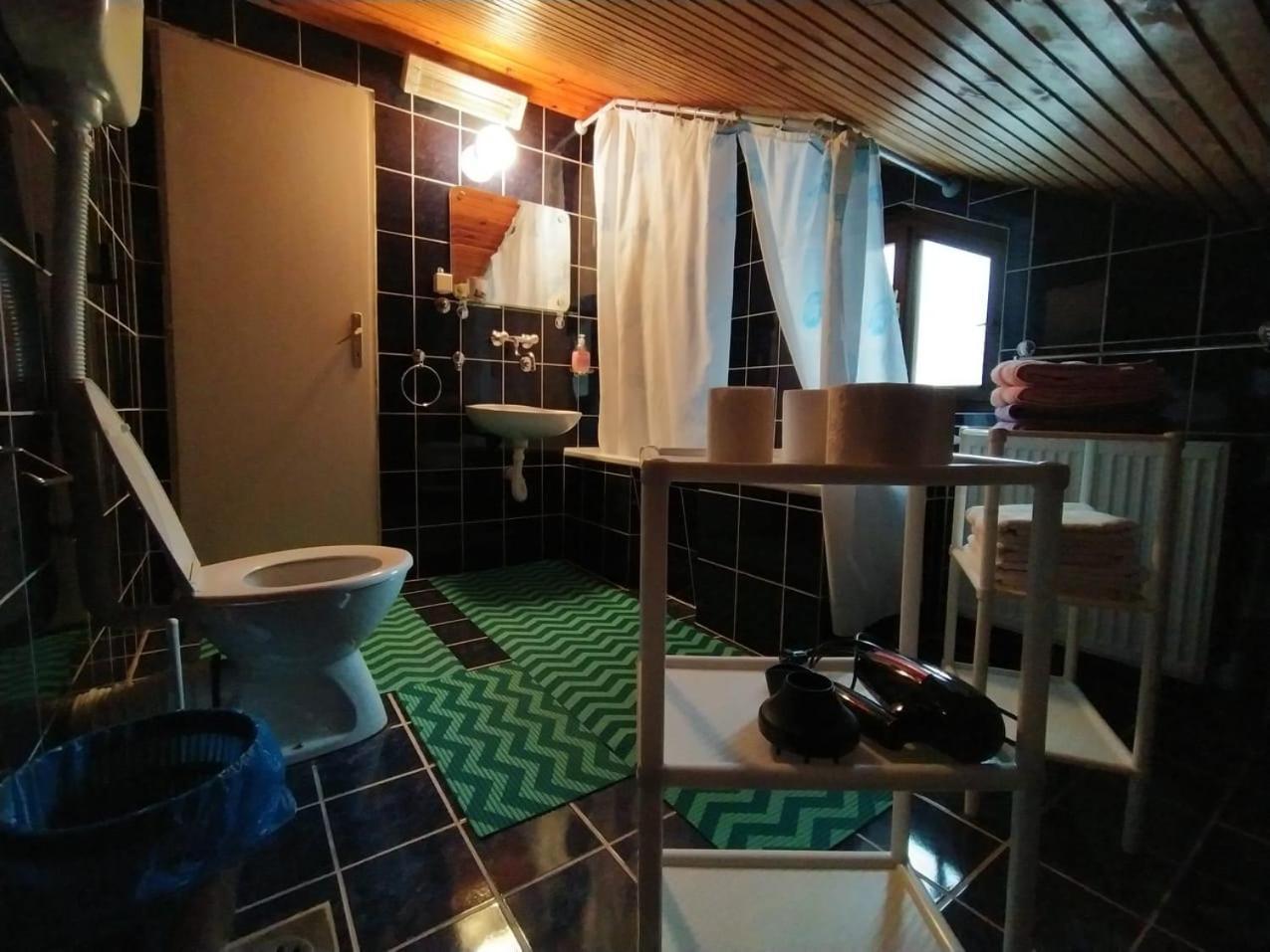 Apartmani Milic Sirogojno Phòng bức ảnh