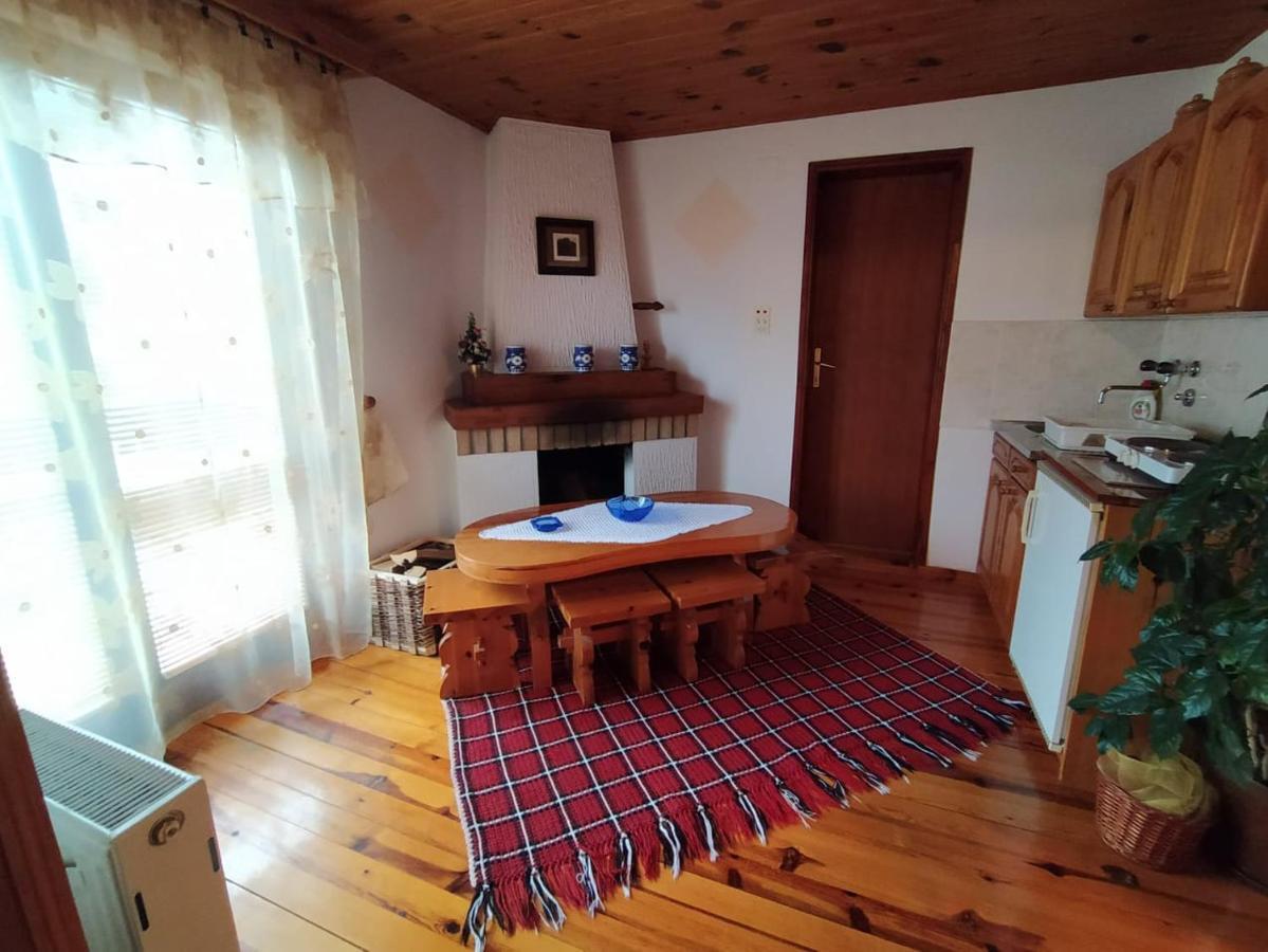Apartmani Milic Sirogojno Ngoại thất bức ảnh
